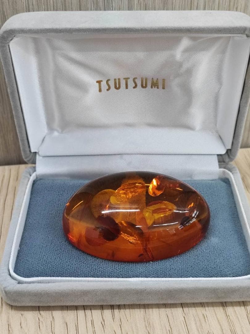 TSUTSUMI 天然琥珀 ブローチ 18金