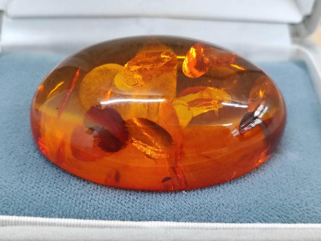 TSUTSUMI 天然琥珀 ブローチ 18金