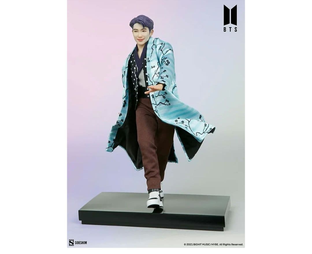 新品 BTS IDOL RM ノンスケールスタチュー 青