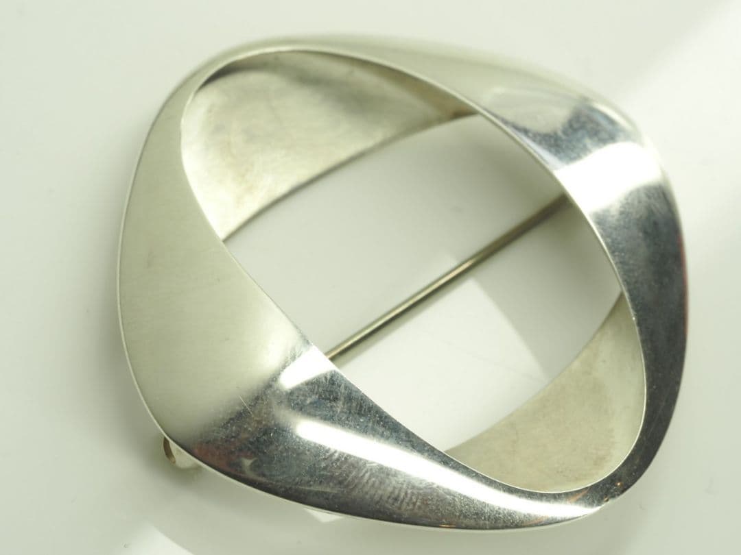  　ジョージジェンセン　シルバーブローチ　SILVER