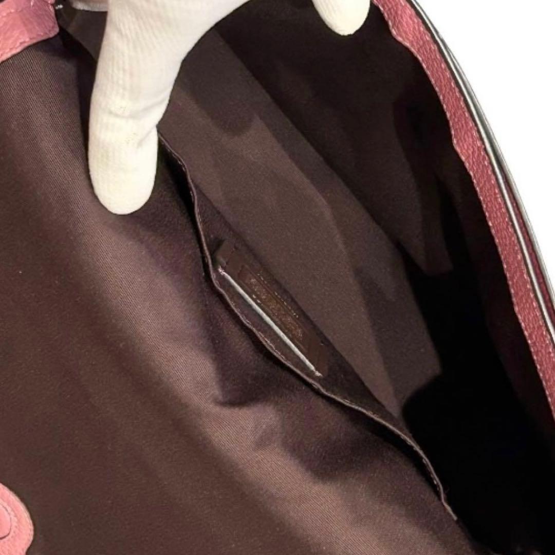 Seiko様 極美品✨コーチ ショルダーバッグ ピンク レザー 4521収納抜群