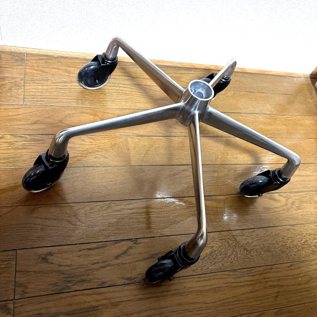 古物販売K・A　座面が傾く　スプリング入り　リングレバー　回転スツール