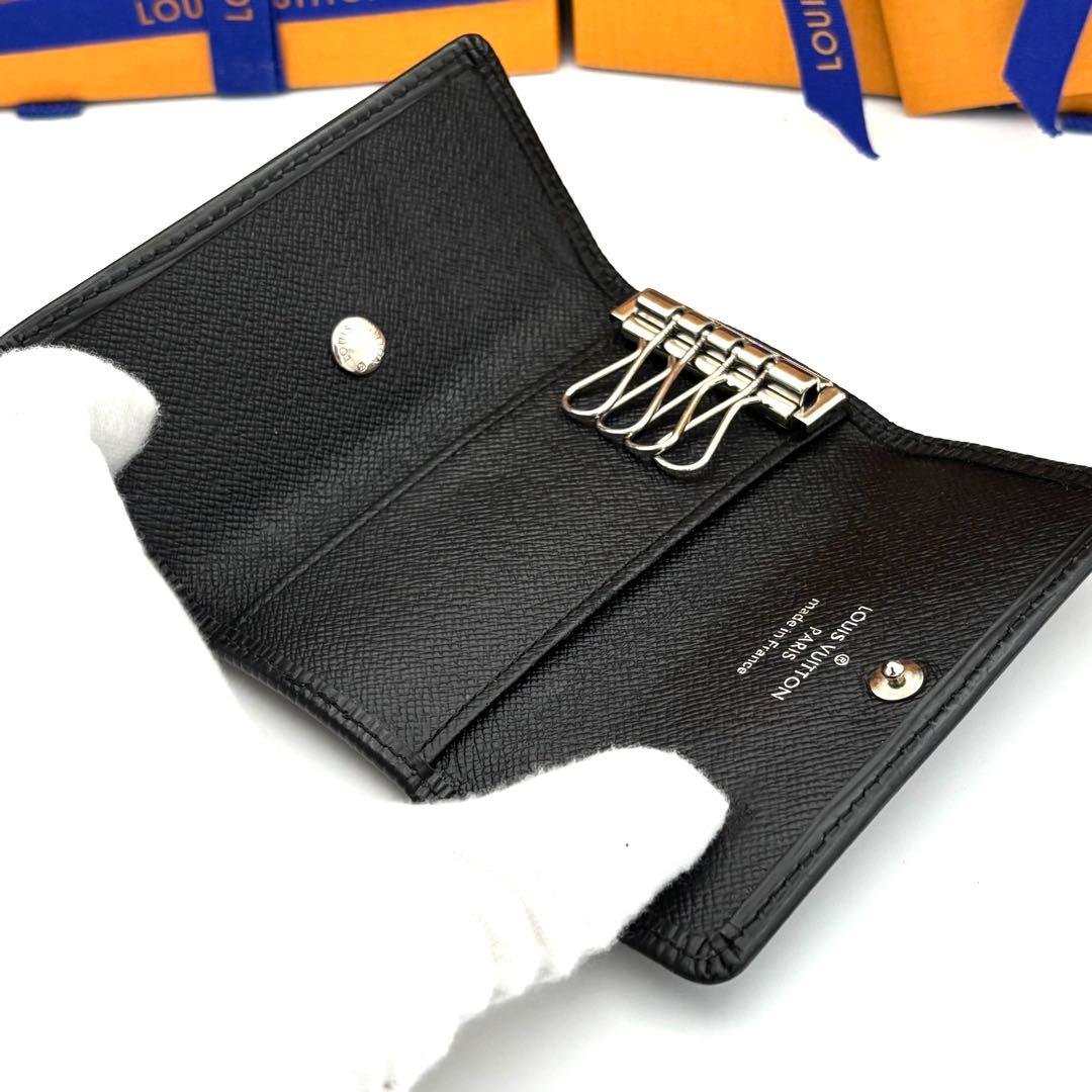 ルイヴィトン エピ 4連キーケース ミュルティクレ4 ノワール ブラック