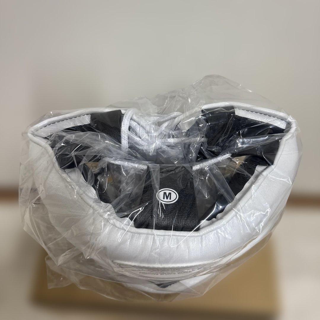 ニ*生様 新品未使用品Winning ヘッドギア Mサイズ ホワイト、フルフェイ