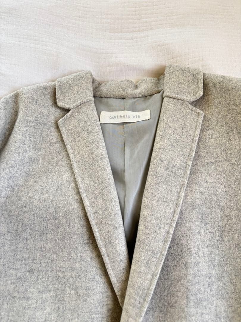R。GALERIE VIEライトメルトン チェスターコート