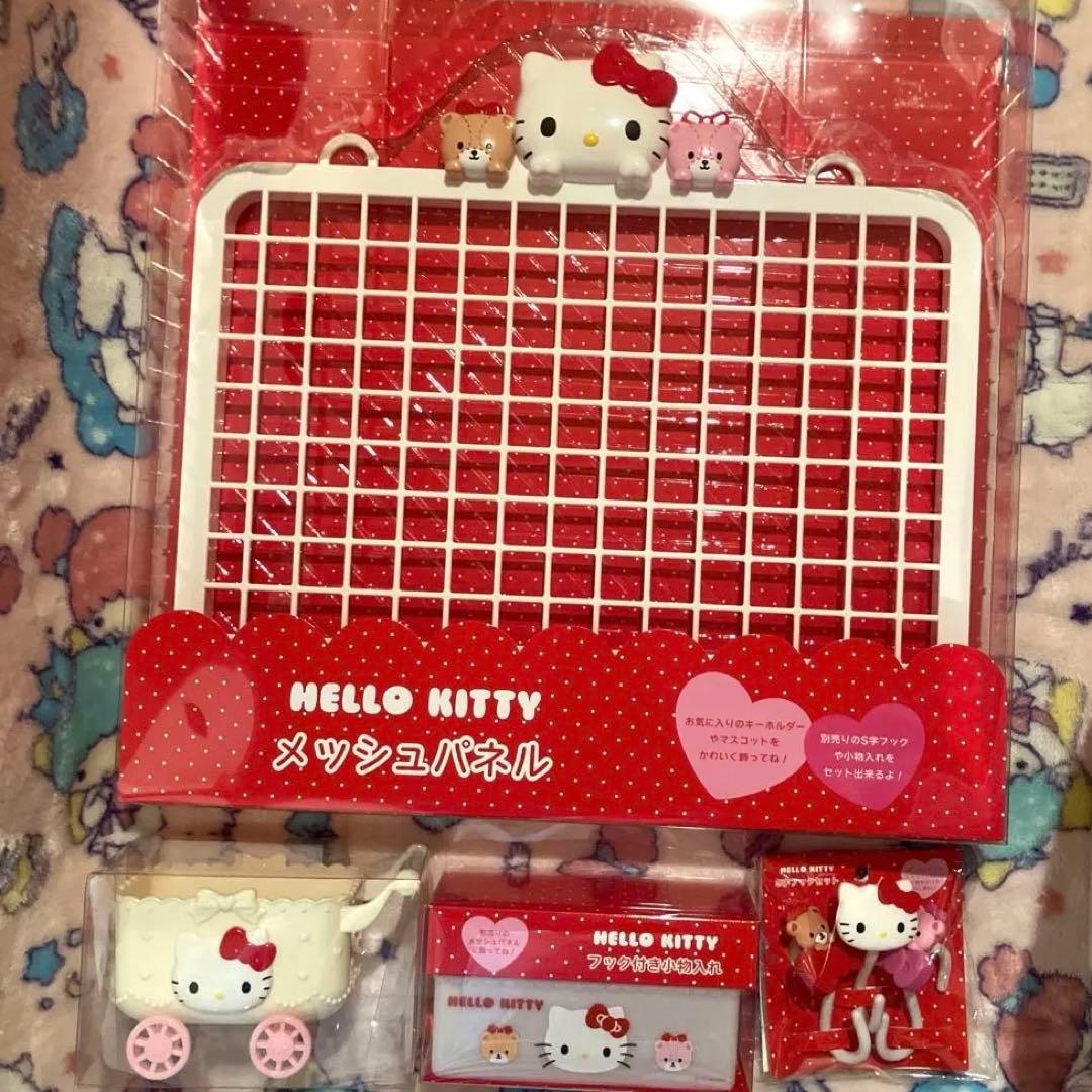 【本日限定値下げ】サンリオ 飾り収納シリーズ キティ★メッシュパネル他4点セット