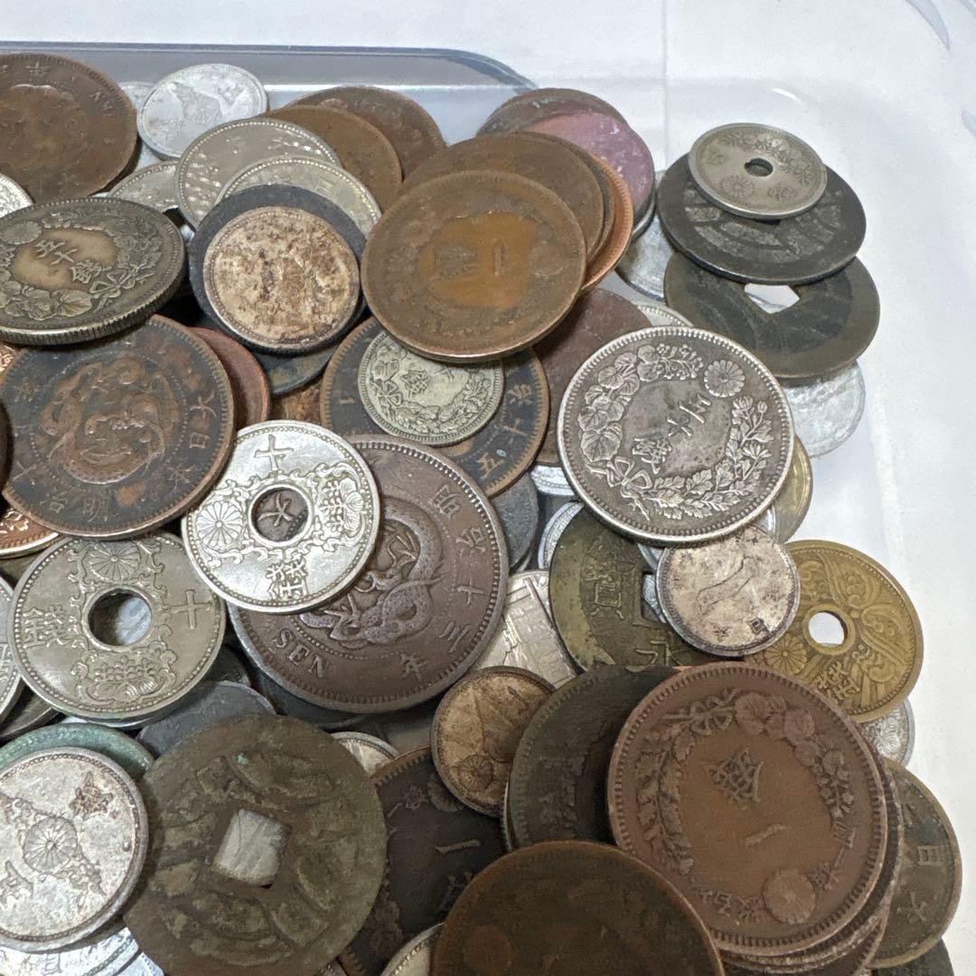古銭まとめ 979g　銀貨、竜50銭、20銭銀貨、10銭銀貨