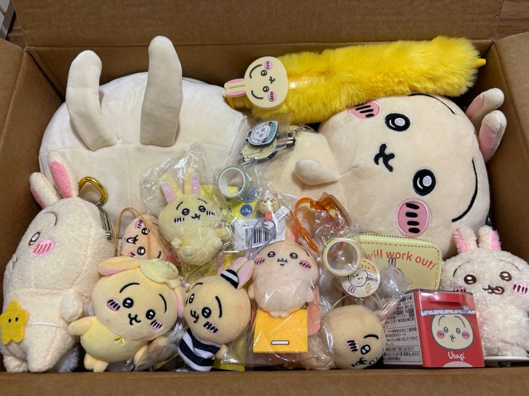 ちいかわ　うさぎ　グッズ　まとめ売り　３５点セット