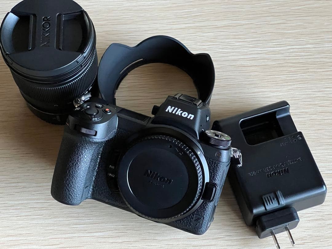 【ショット回数2,110+おまけ付】Z7 24-70mm f/4 レンズキット