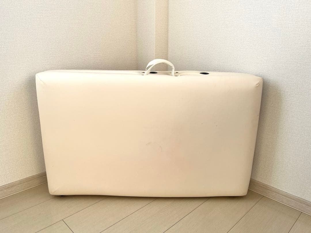 【格安】エステ/整体用　施術ベッド(折りたたみ式)&施術イスセット