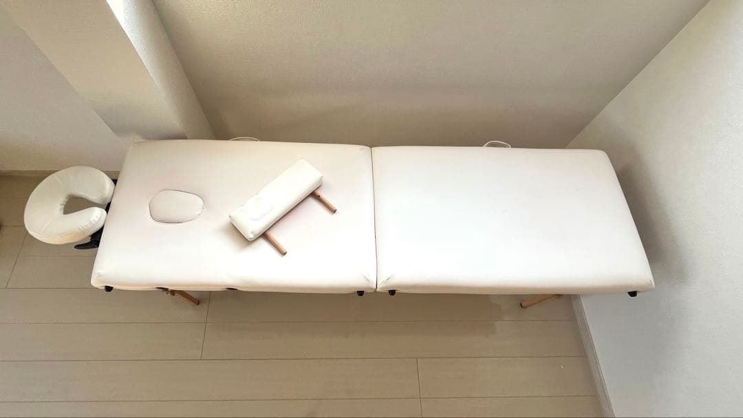 【格安】エステ/整体用　施術ベッド(折りたたみ式)&施術イスセット