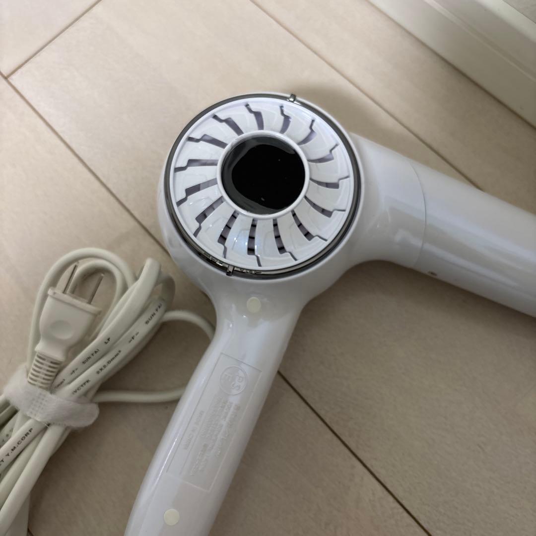 CREATE ION PROFESSIONAL ヘアドライヤー ホワイト