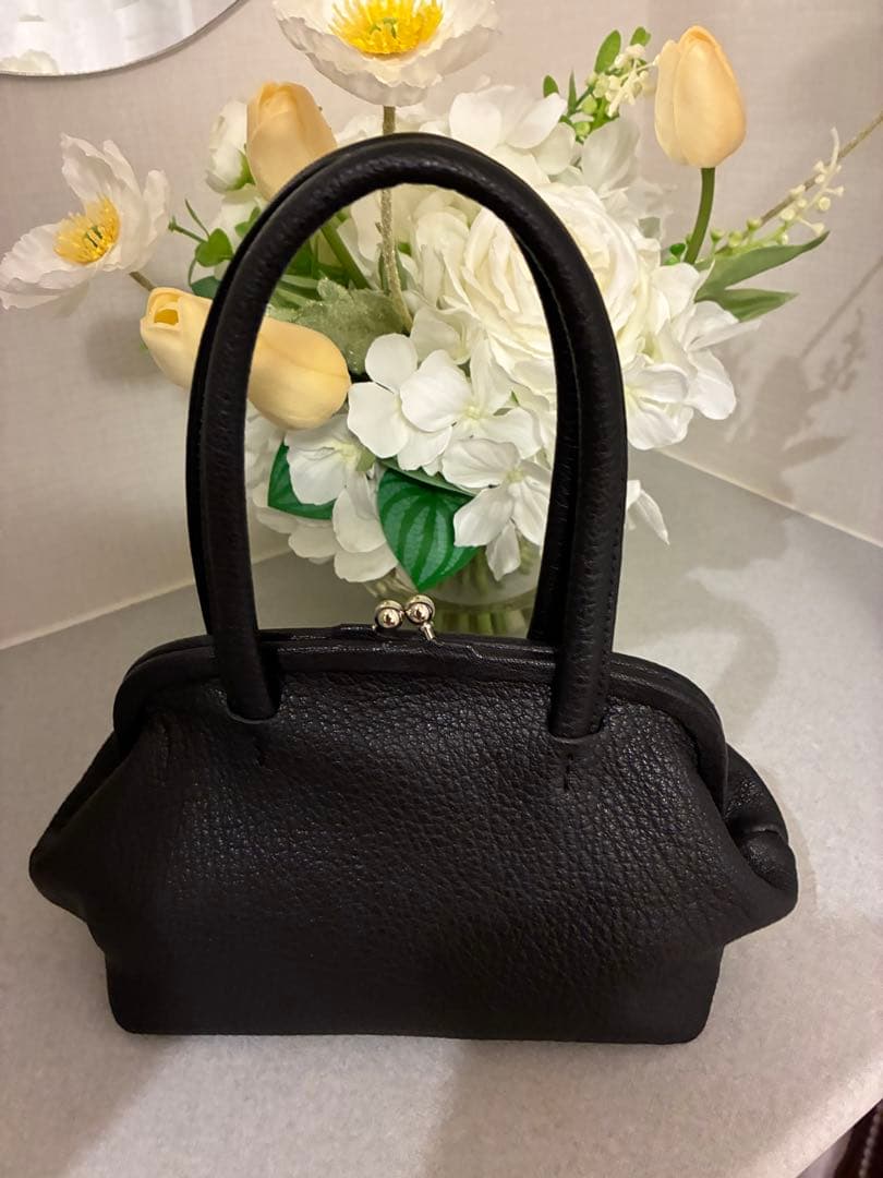 中川政七商店　鹿革のがま口ハンドバッグ