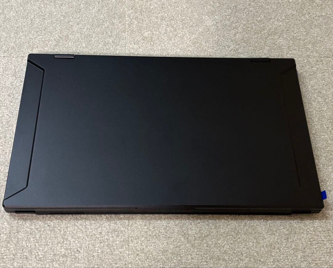 〈値下げ！新品〉15.6インチ2画面　デュアルモバイルモニター