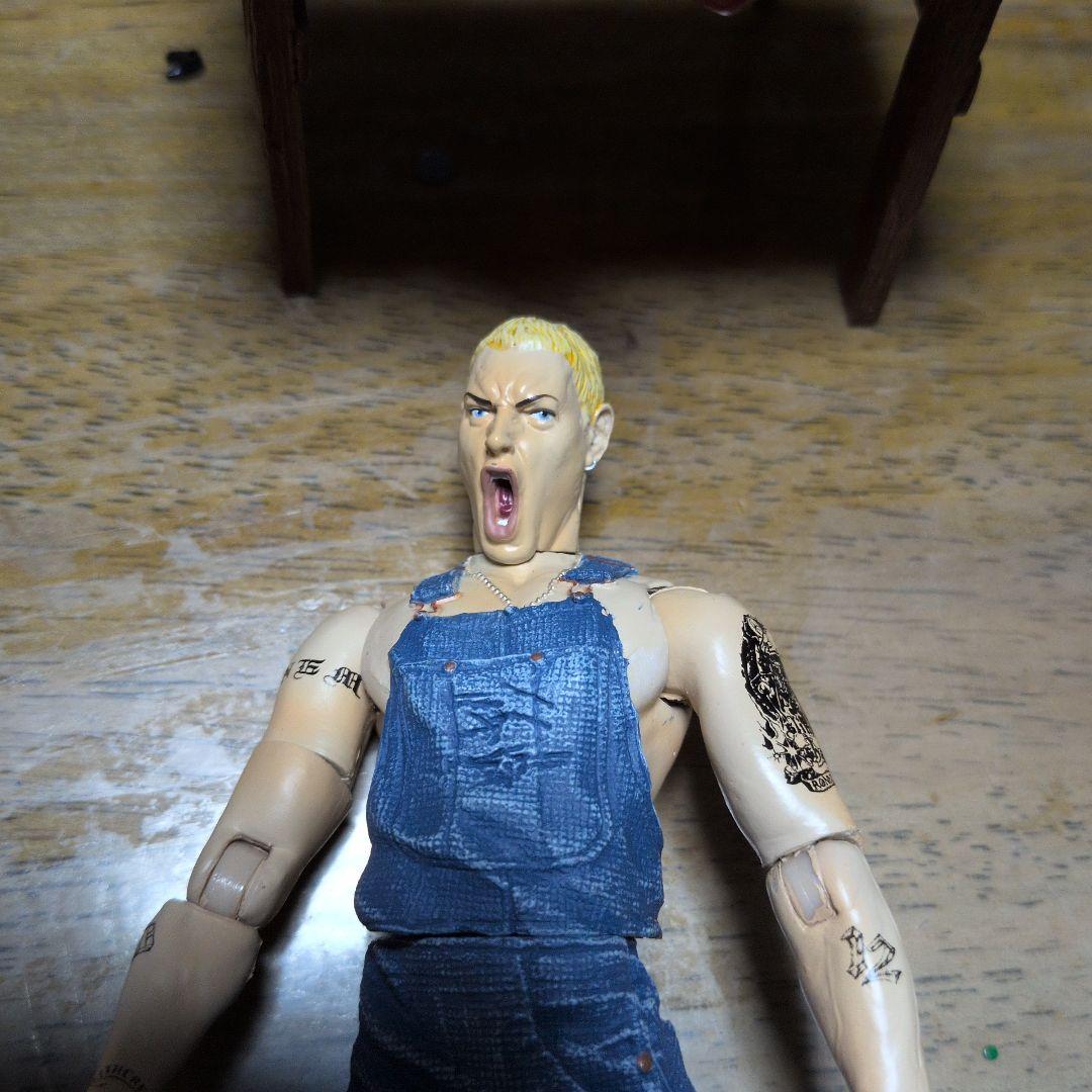 eminem チェーンソー フィギュアエミネム slim shady