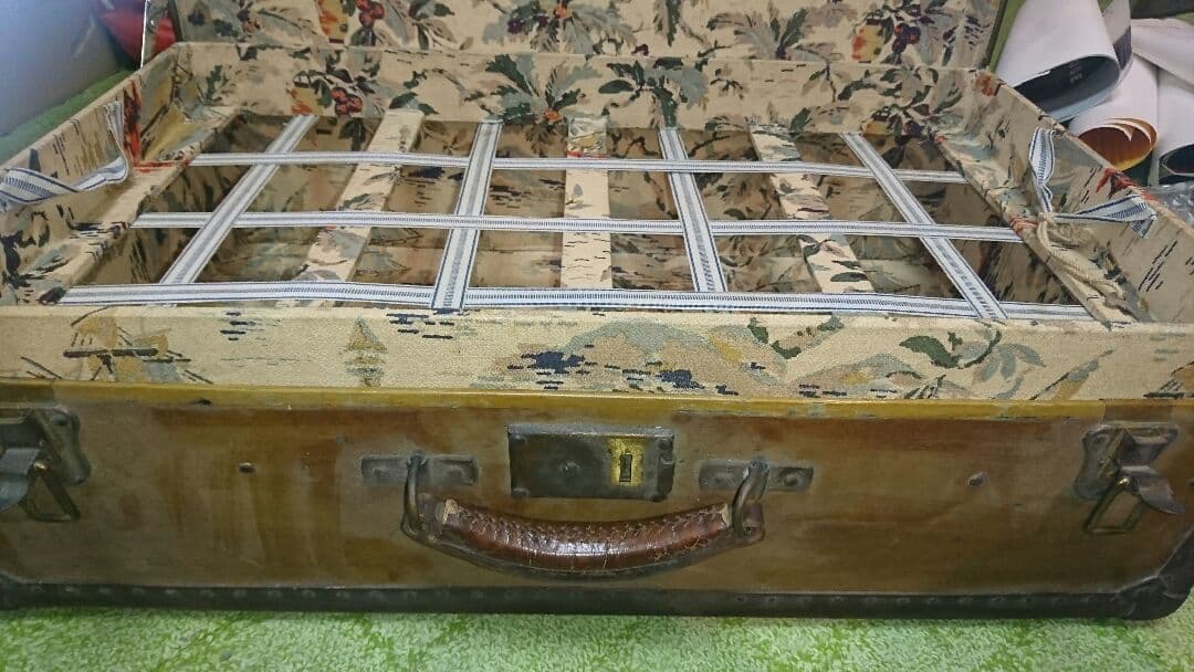 アンティークトランクケース 鍵付き