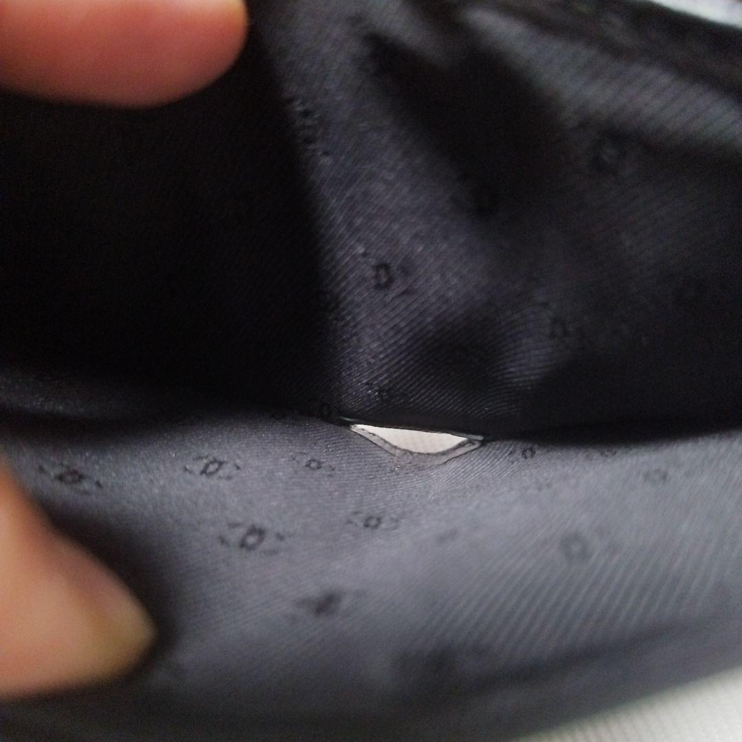 シャネルココボタン　折り財布