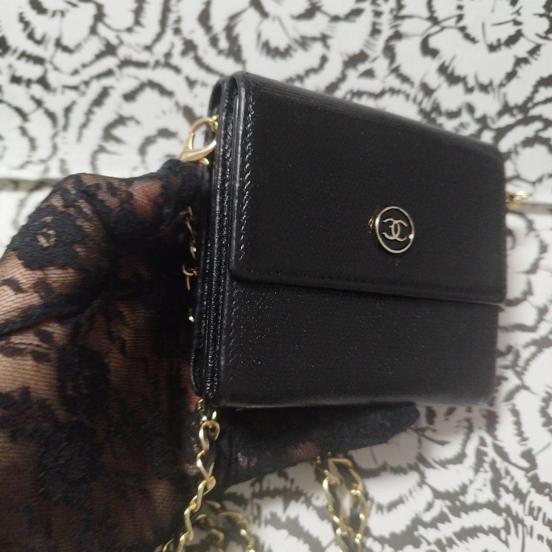 シャネルココボタン　折り財布