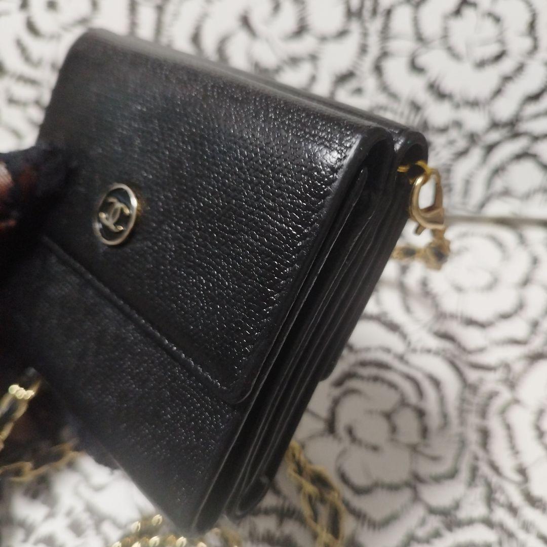 シャネルココボタン　折り財布