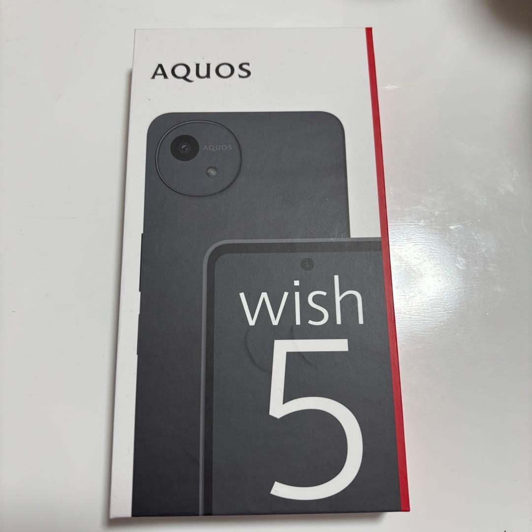 AQUOS wish 5 本体 SIMフリー 白 黒