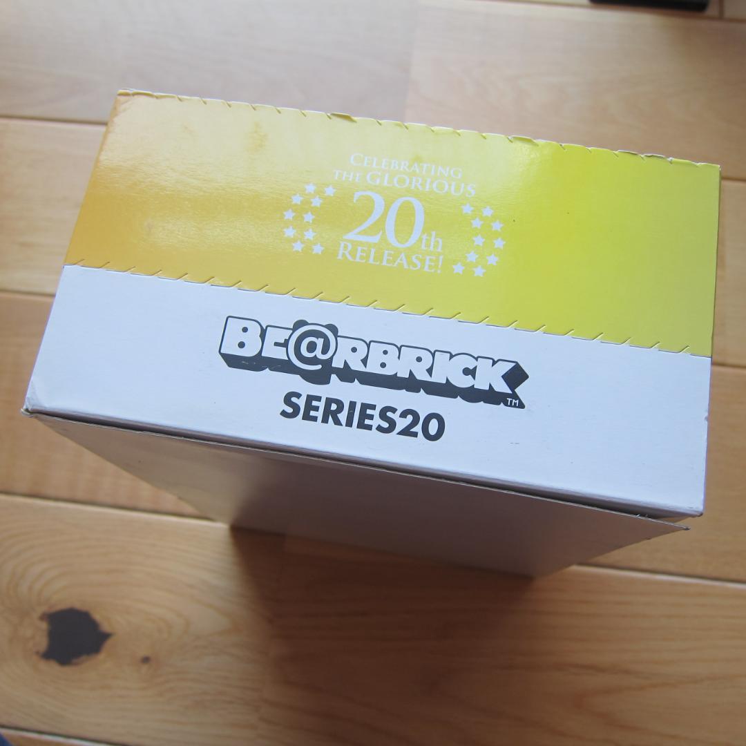 ベアブリック☆シリーズ２０☆未開封BOX（２４個入り）【新品・未開封】