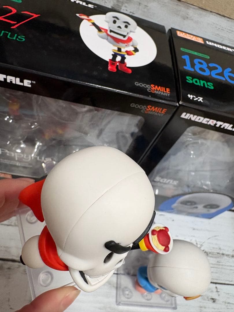 アンダーテール　UNDERTALE ねんどろいど　セット　サンズ　パピルス