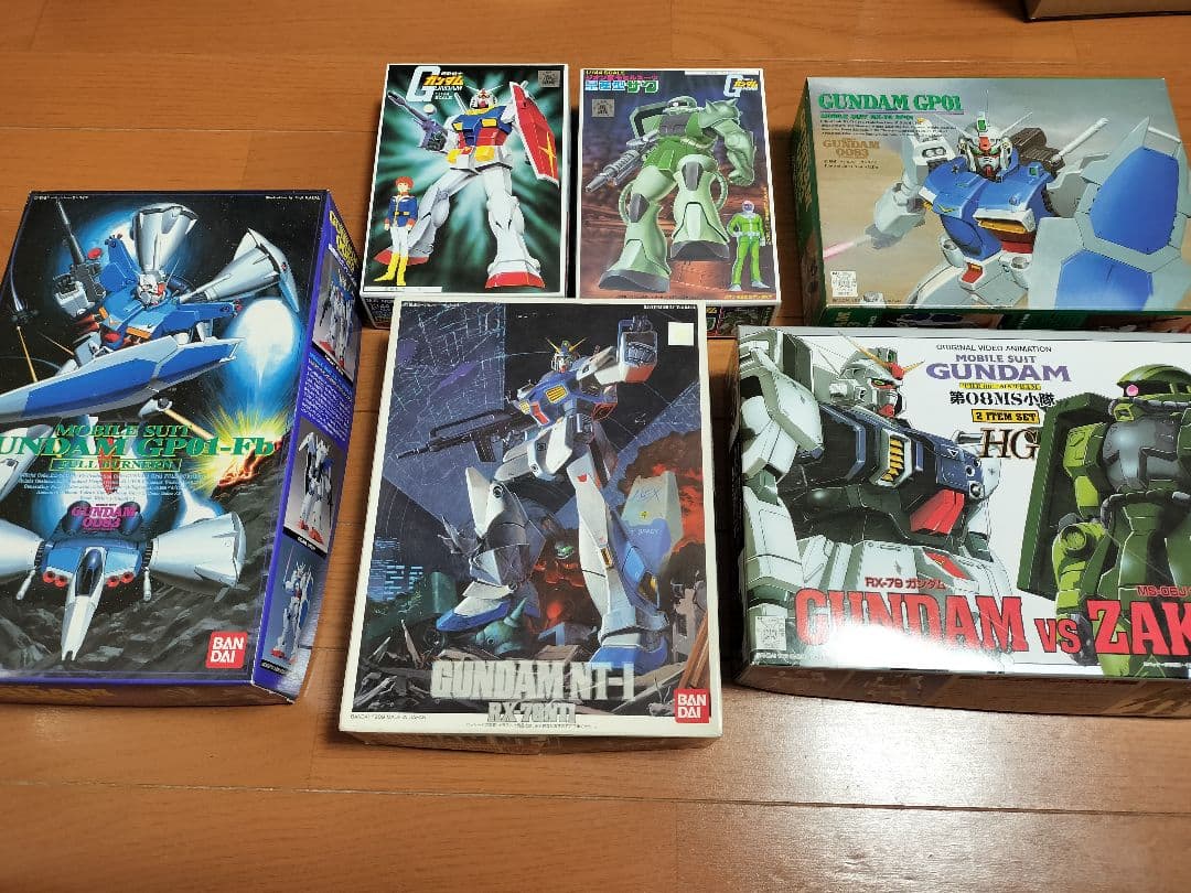 旧キット ガンダム、量産型ザク、NT1、GP01、フルバーニアン、陸戦型VSザク