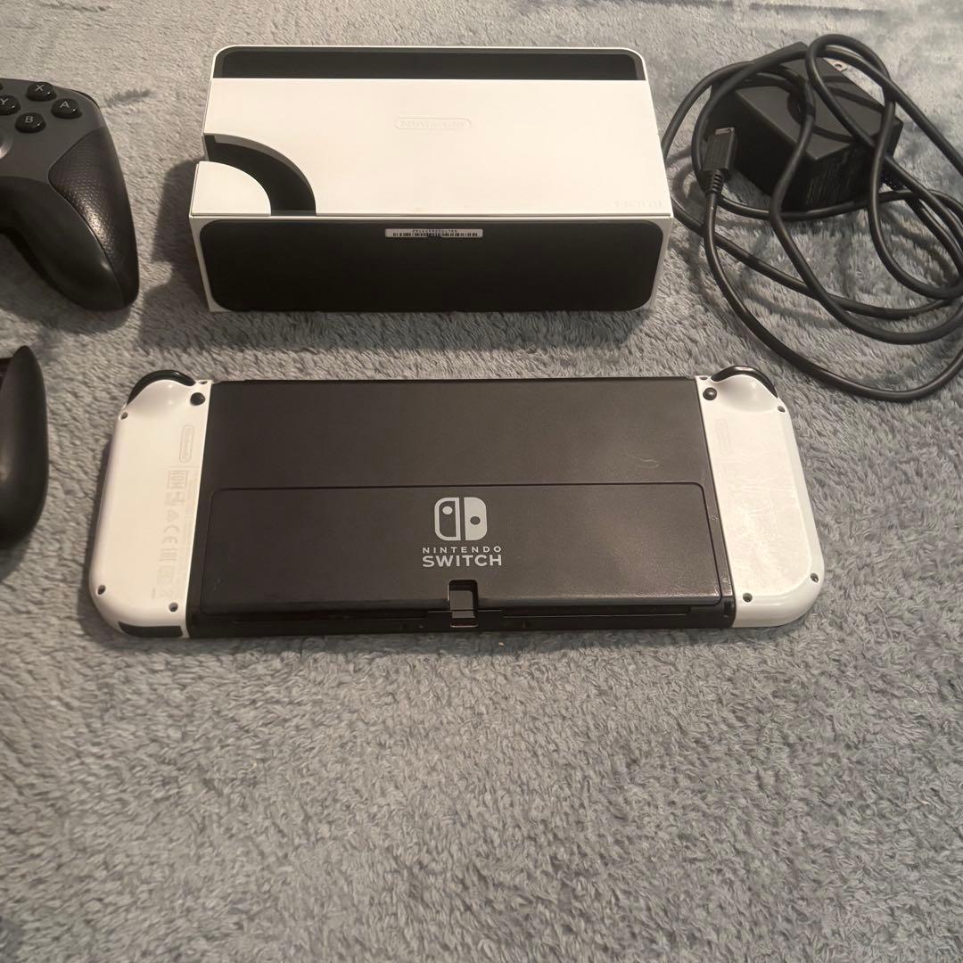 美品 Nintendo Switch ホワイト 動作確認済み