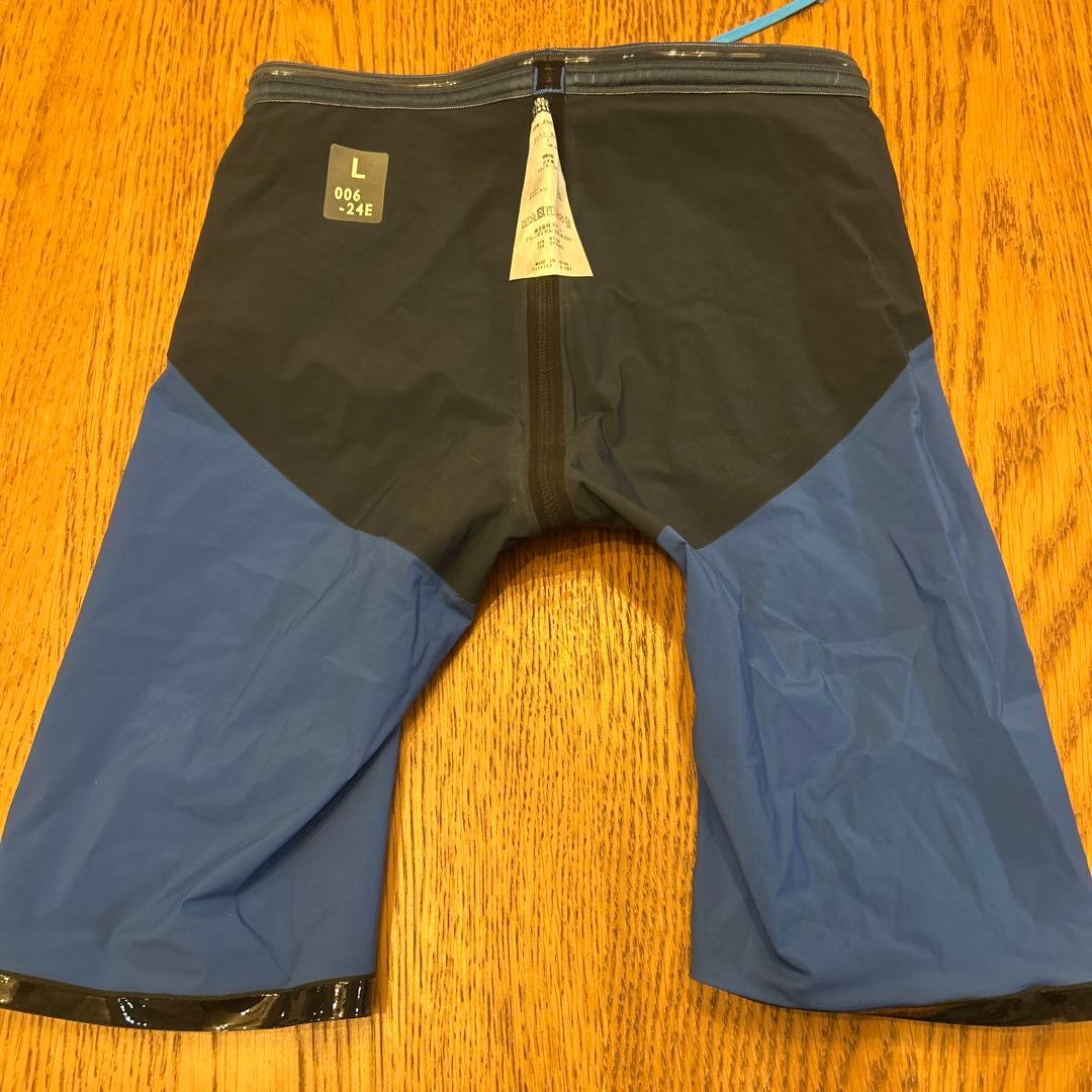 値下げ不可　arena 競泳水着 ネイビー ウエスト紐付き