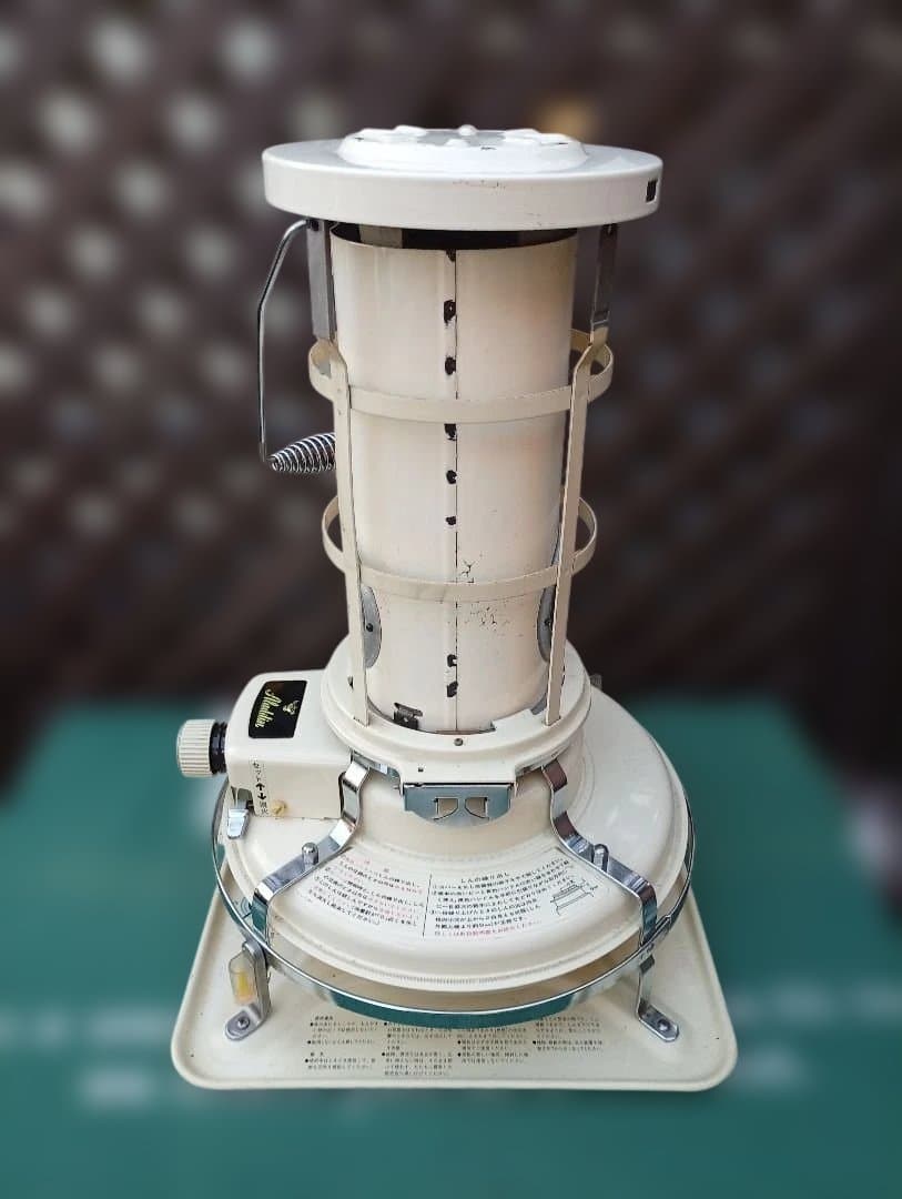 アラジンストーブ メンテナンス済み。取説付き。クリーム