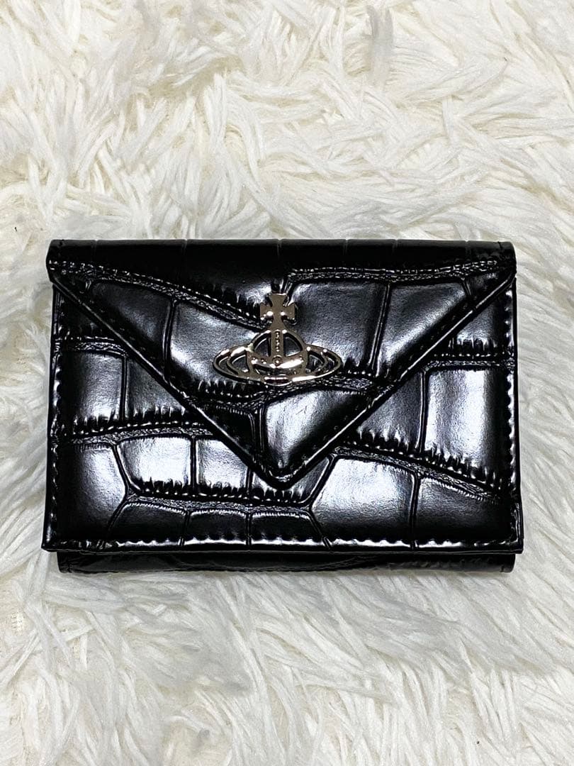 即完売⭐︎Vivienne Westwood 三つ折り財布