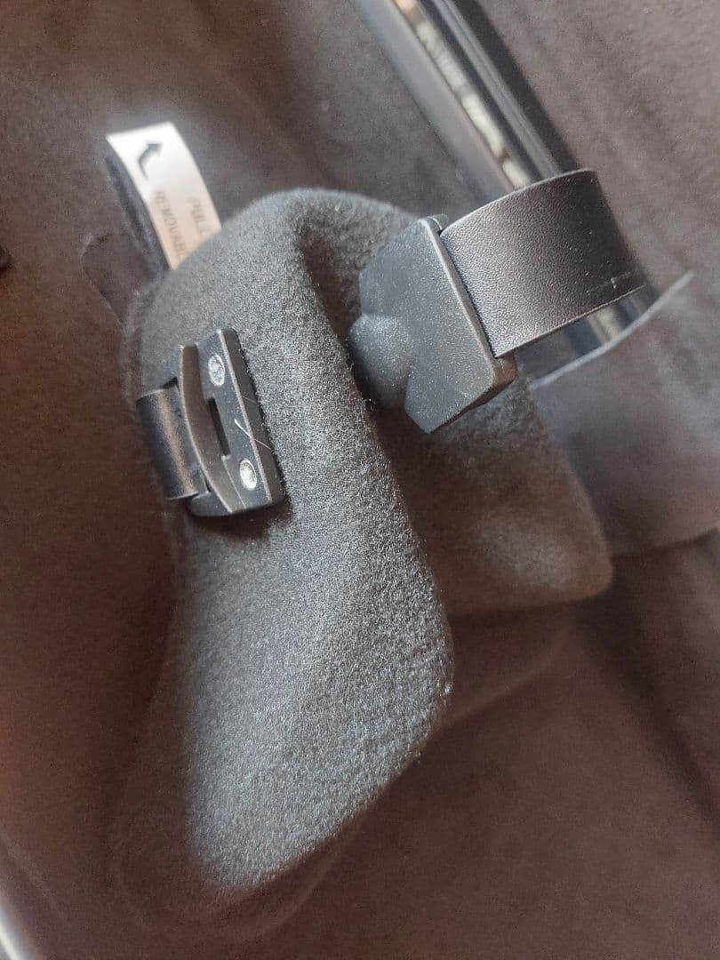 バイオリンケース　軽量カーボン