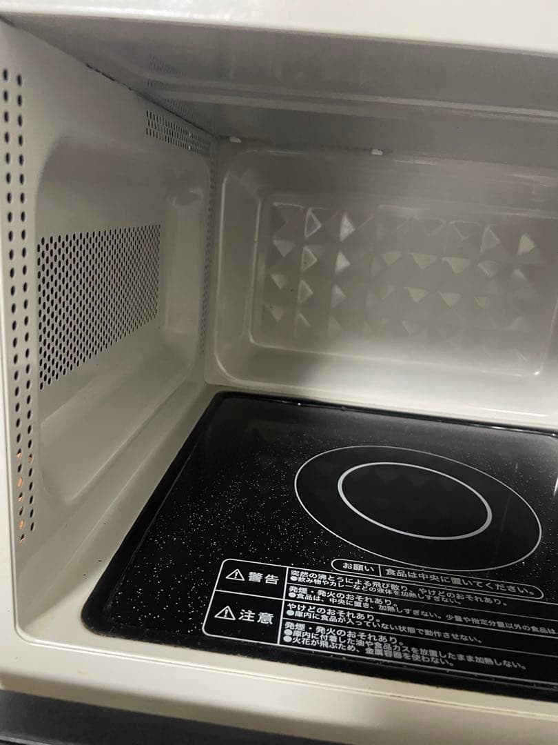 ぺ～ 　2019年製 電子レンジ JM-FH18G 50/60Hz共通