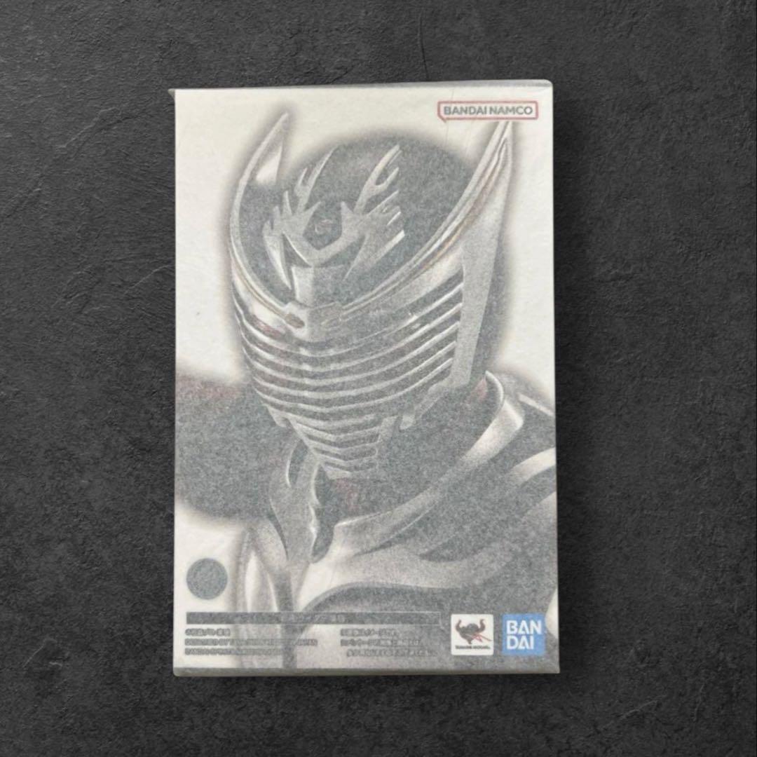 新品未開封 S.H.フィギュアーツ（真骨彫製法） 仮面ライダー龍騎