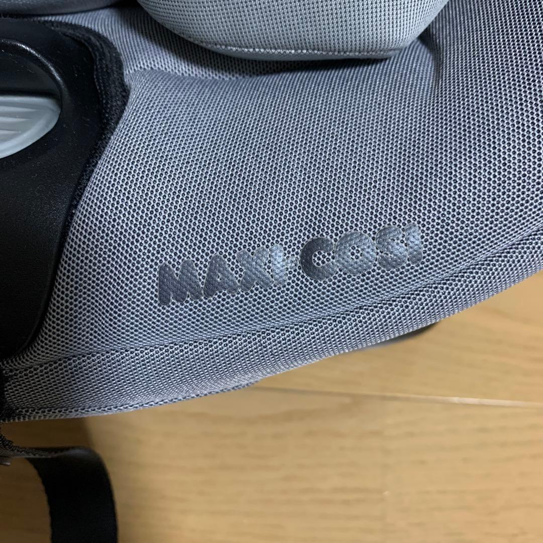 マキシコシ　アクシスフィックス Axissfix Plus チャイルドシート