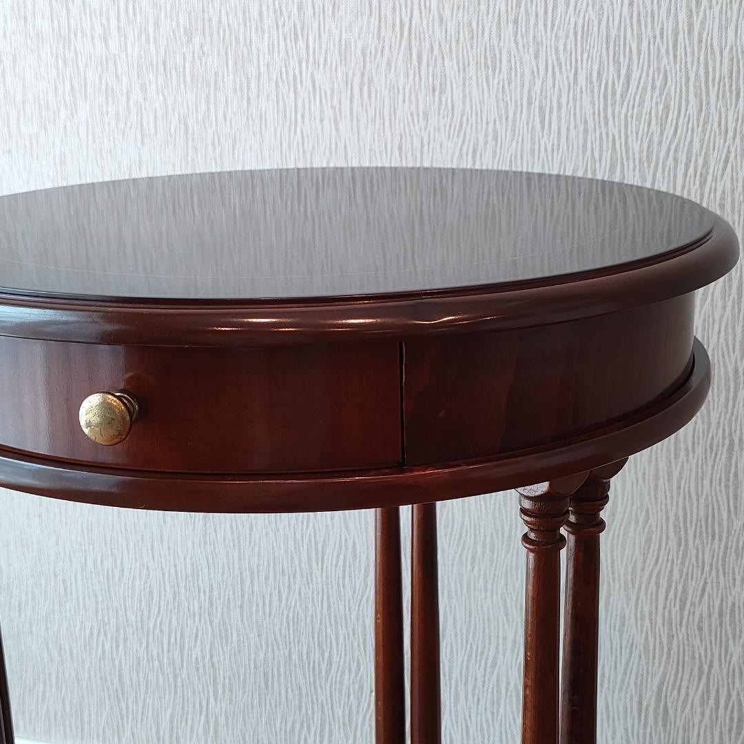 アンティーク　サイドテーブル　ラウンド　象嵌　引出し付き