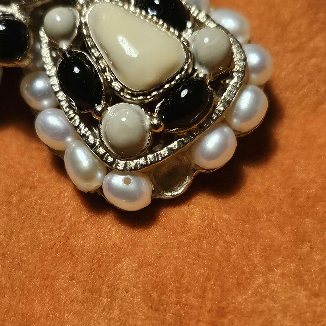 【壊れあり】CHANEL クローバー型ブローチ