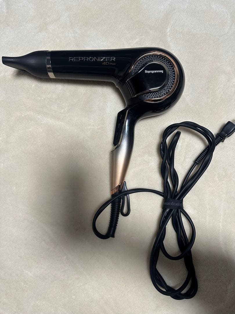 ヘアドライヤー REPRONIZER 4Dplus