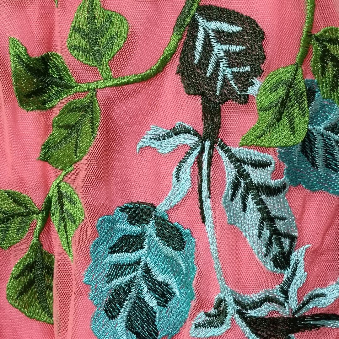 希少未使用★あちゃちゅむ　ナタリーレテ　チュールタンクトップ　刺繍リーフ柄