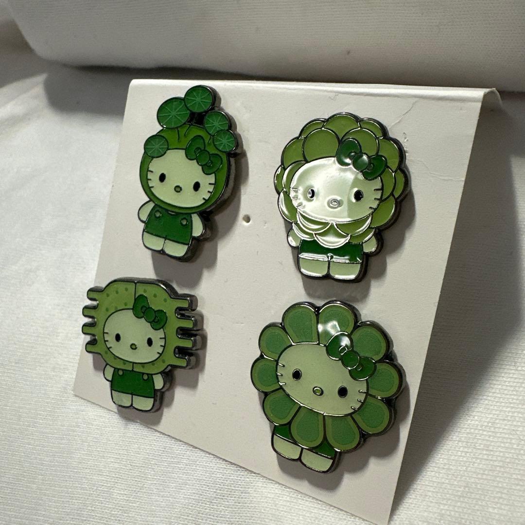 日本館 ピンバッジ キティ