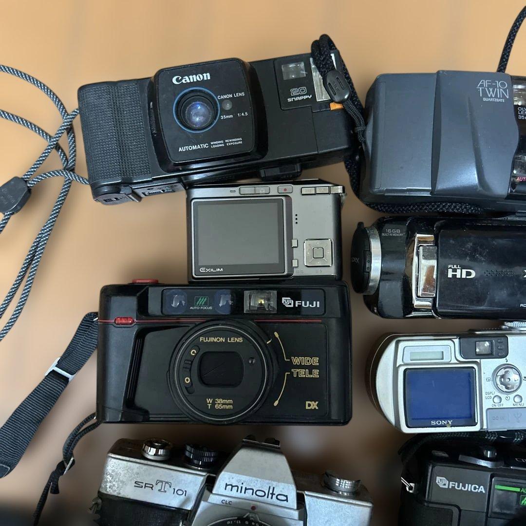 フィルムカメラとデジタルカメラセット