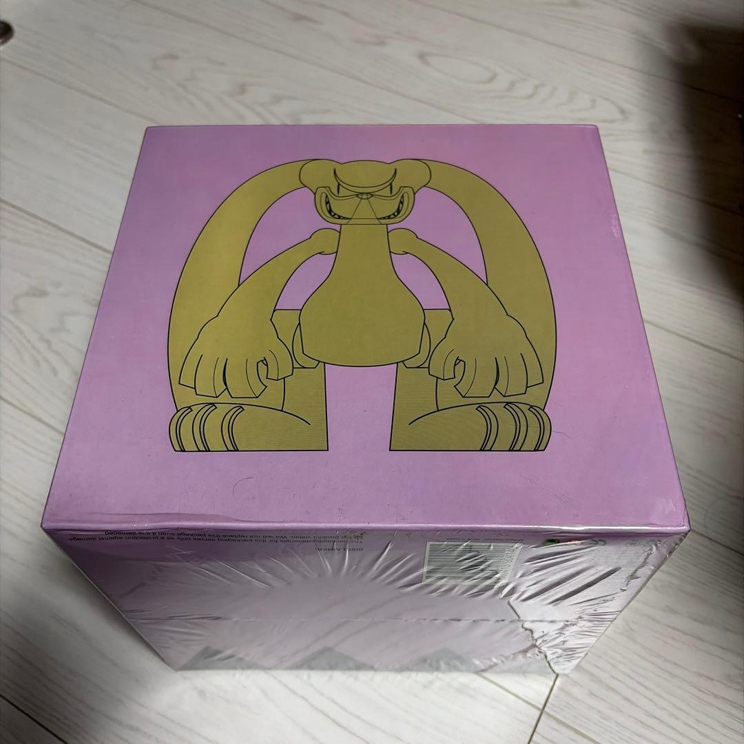 GRABBIT TOUMA フィギュア　世界300体限定