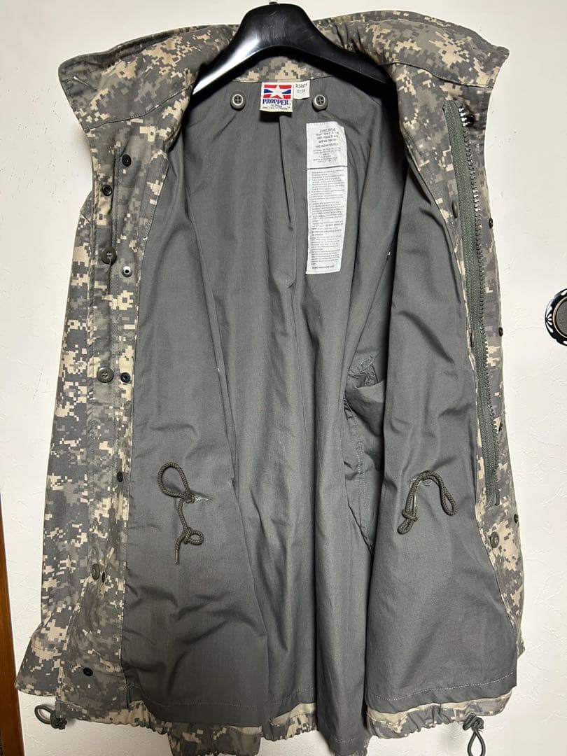 ライナー付きPropper M-65 フィールドジャケット ACUデジタルカモ