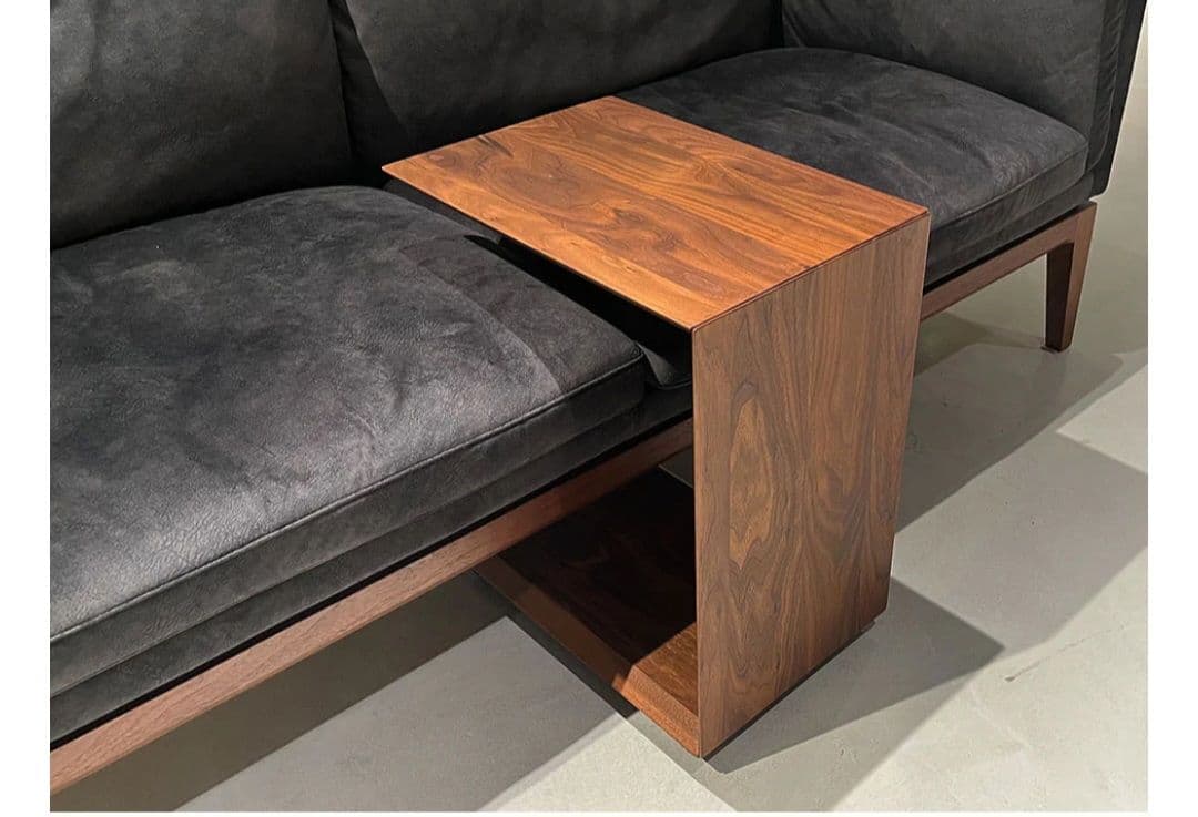 富士ファ二チア　サイドテーブル　ウォールナット