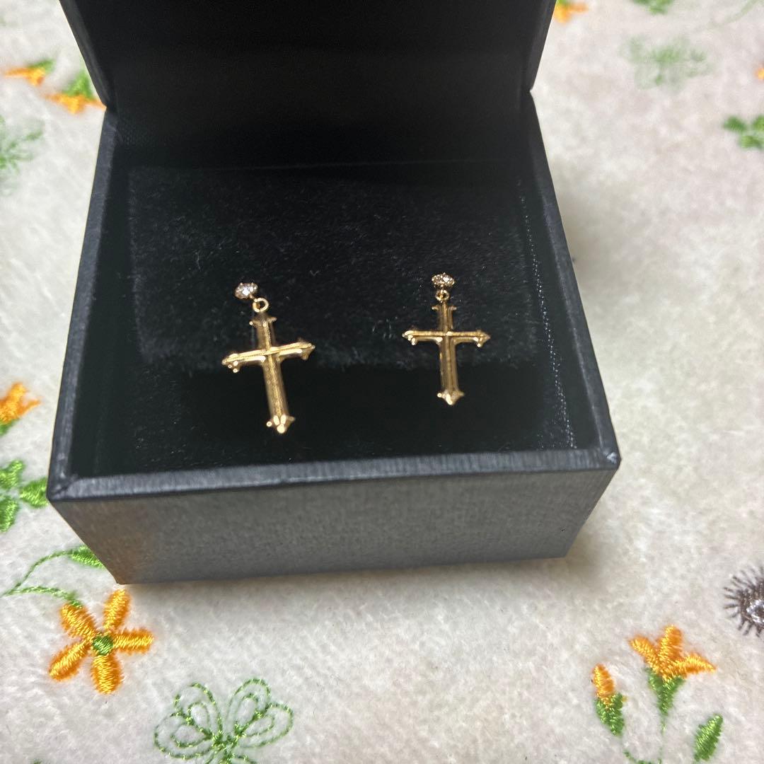 18金クロスダイヤピアス