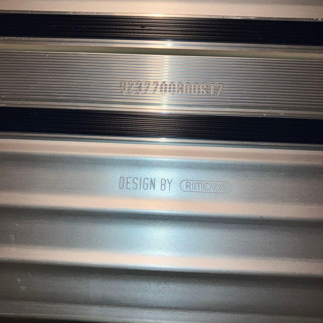 RIMOWA シルバーアルミキャリーケース 大型　4輪