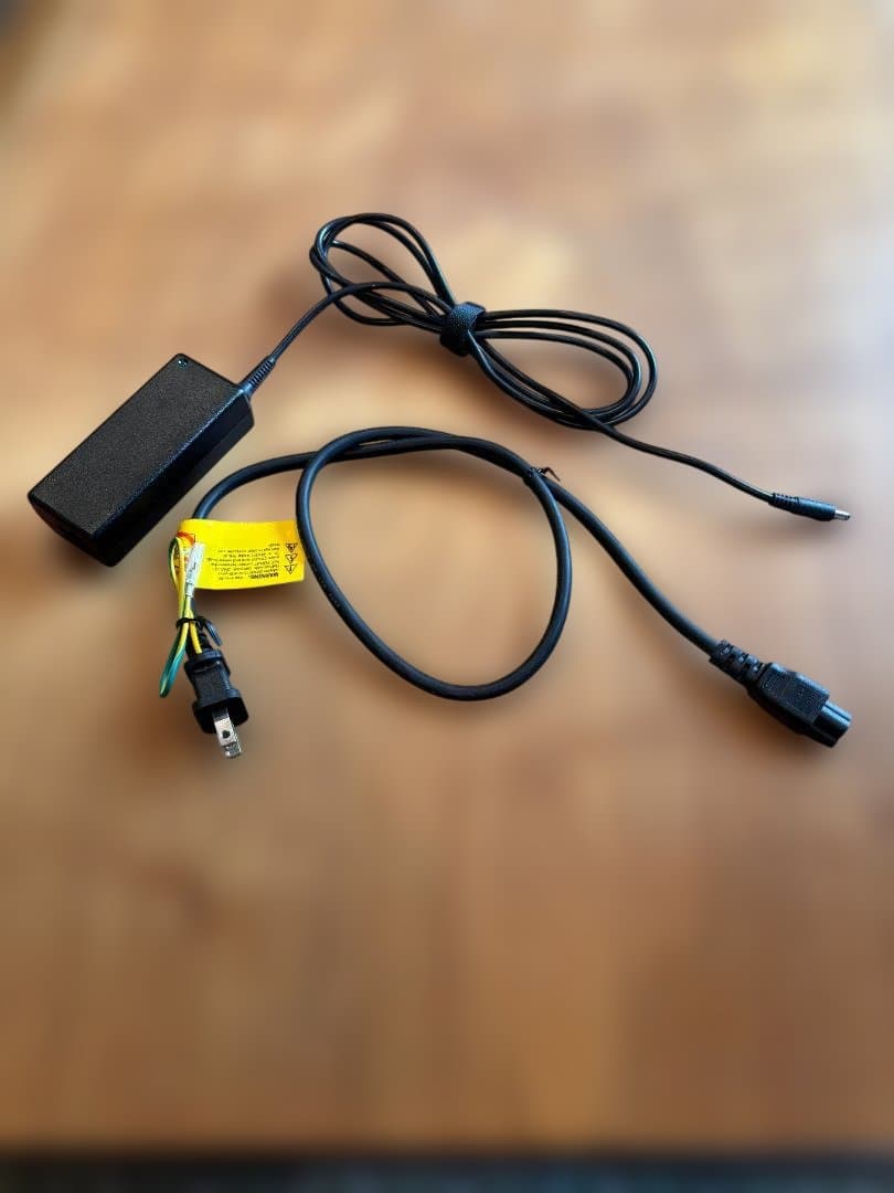 Dell Inspiron16/Core i7-1360P Win11Pro美品