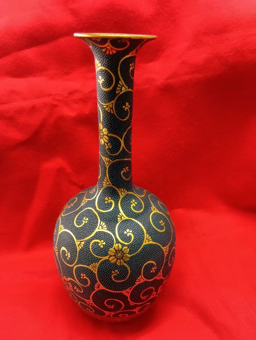 九谷焼　飾壺　青粒鉄仙高約28㌢　大雅窯