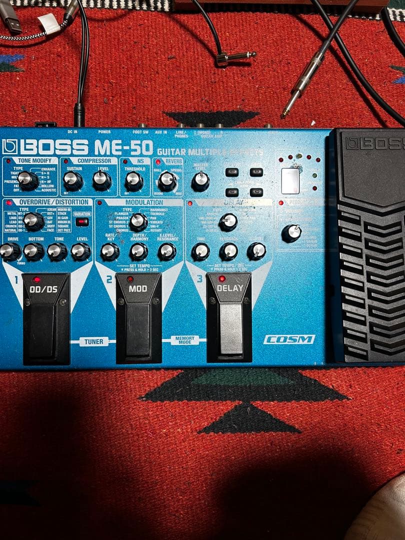 c*z様 BOSS ME-50 ギターエフェクター
