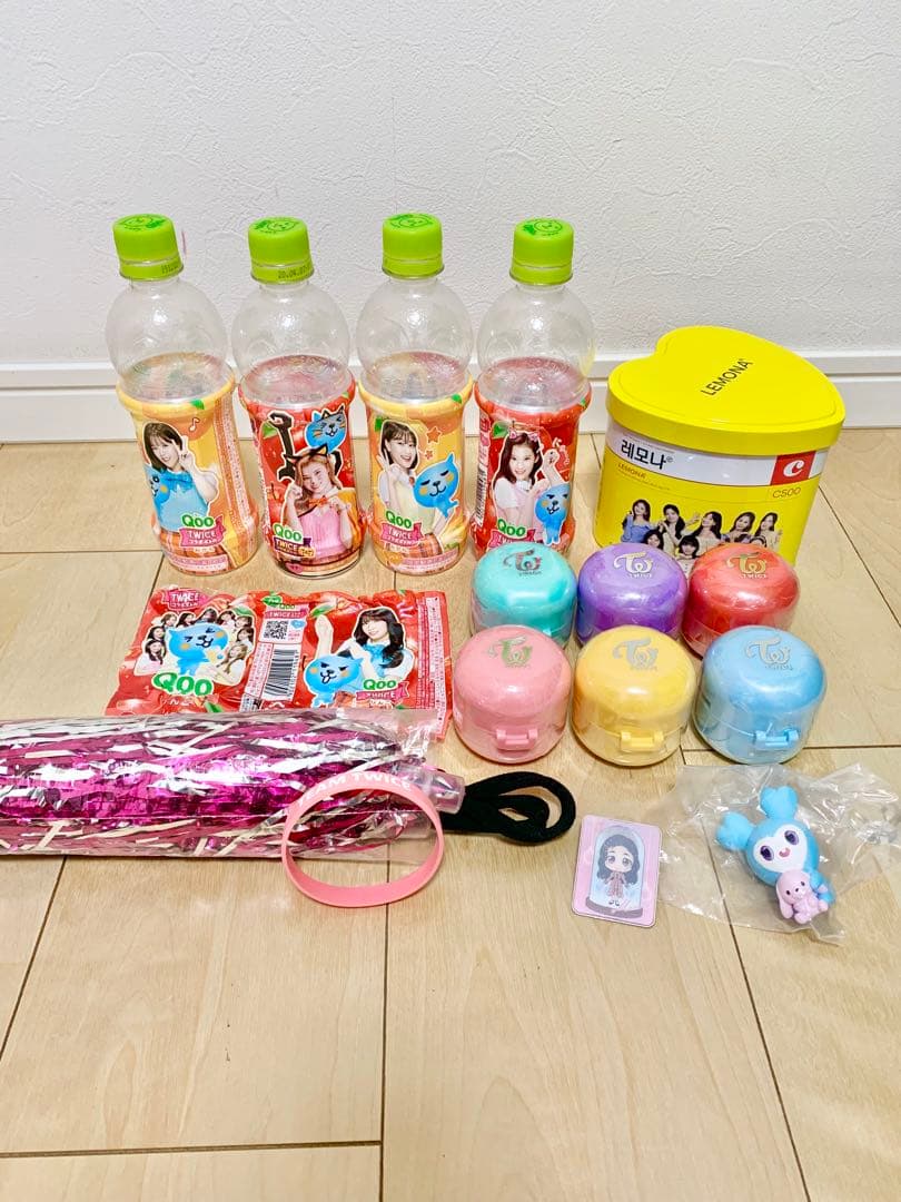 TWICE グッズ セット　TWICE グッズ まとめ売り トレカ　引退品